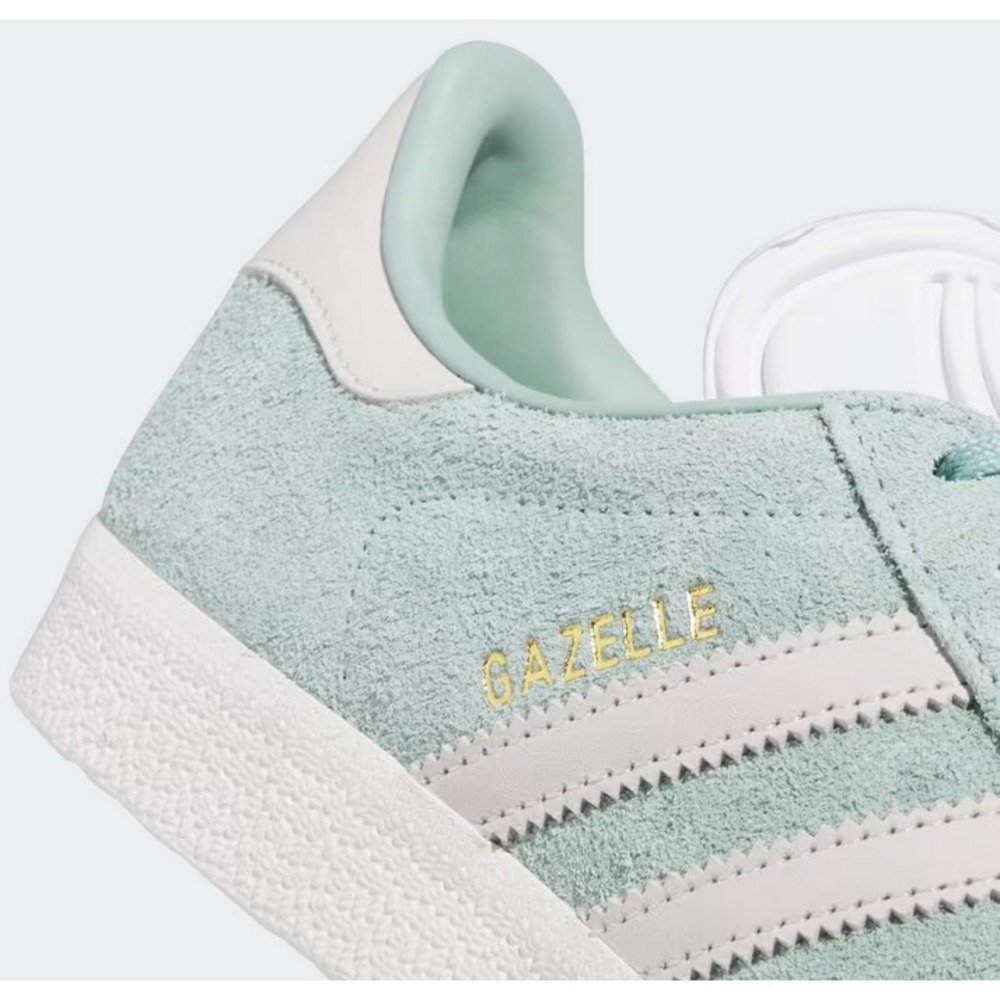 Adidas Gazelle Women's Size 6 Athletic Shoes Green OFF White Sneakers IG4393 - Picture 4 of 9